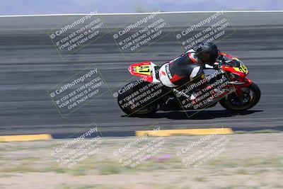 media/Apr-05-2024-Apex Assassins-CVMA Friday Practice (Fri) [[ee2ef04f2b]]/3-Racer 2/Session 3 (Bowl Speed Pans)/